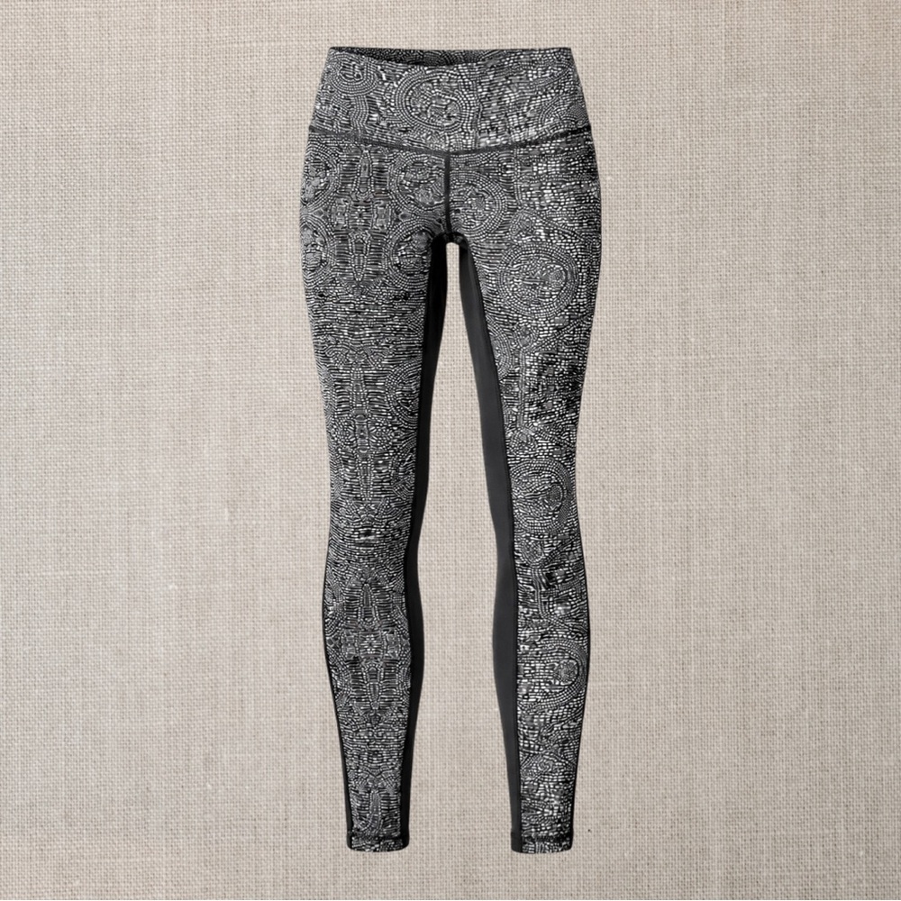Lululemon Wunder Under Leggings Pant (Full On Luon) - Engraved Lace White Black